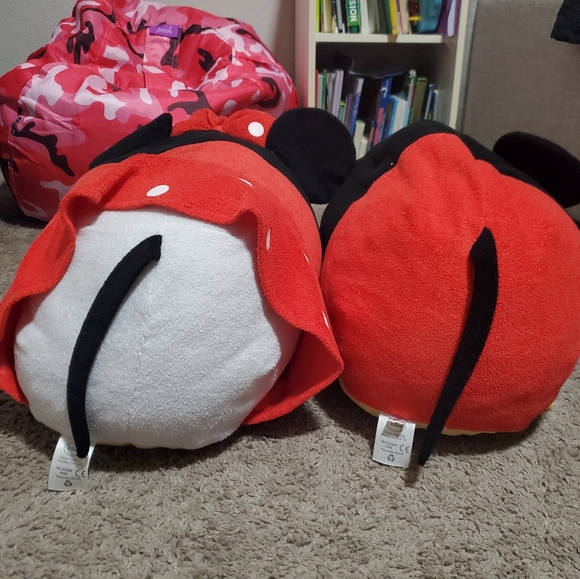 Disney mickey Minnie large tsum tsum collectable plushies - Picture 3 of 6